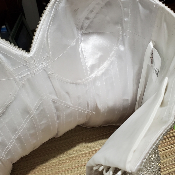 White Crystal Corset: Bust Size 36 Starline Brand - Picture 7 of 7